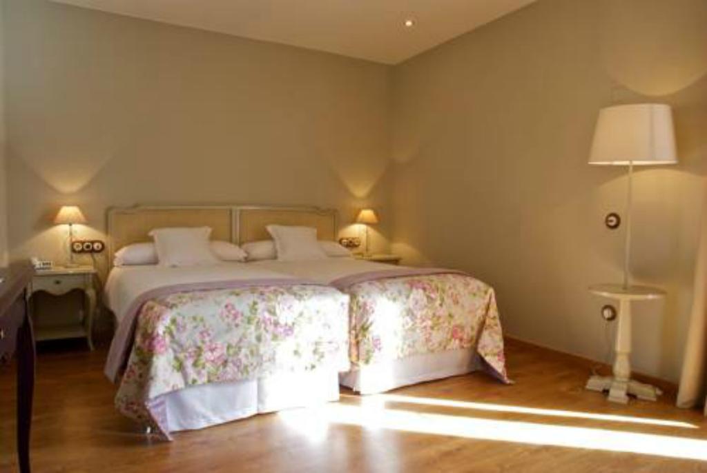 Deluxe Double or Twin Room,345422731:JPEG