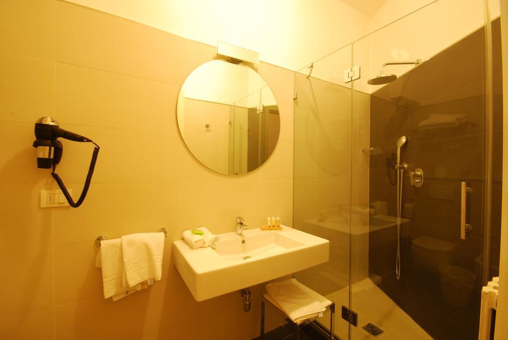 Quadruple Room,1328578118:JPEG
