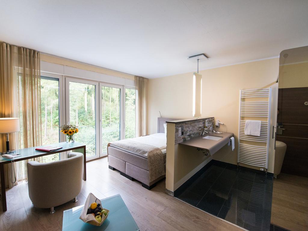 Superior Single Room,1219207138:JPEG