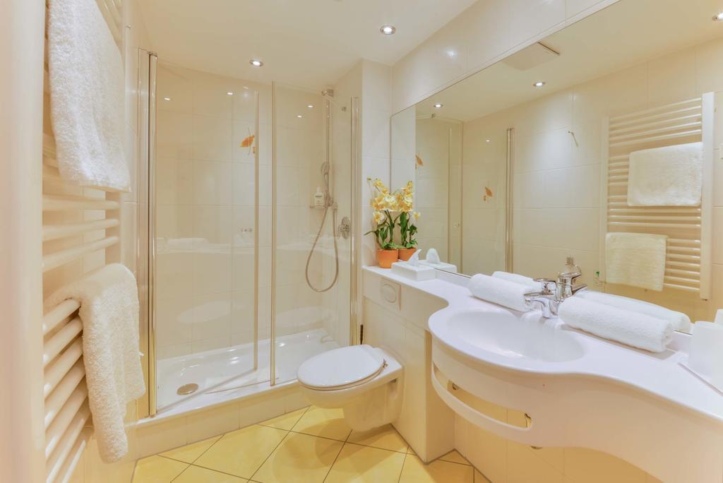 Standard Double Room,345911536:JPEG