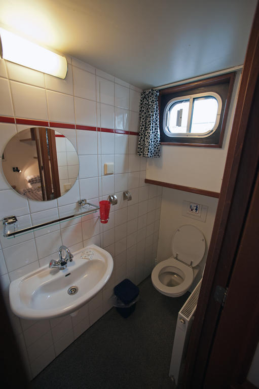 Twin Room,349700860:JPEG