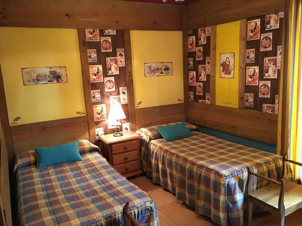 Two-Bedroom Apartment,353132746:JPEG