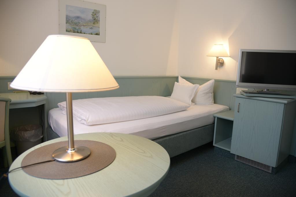 Single Room Facing Courtyard