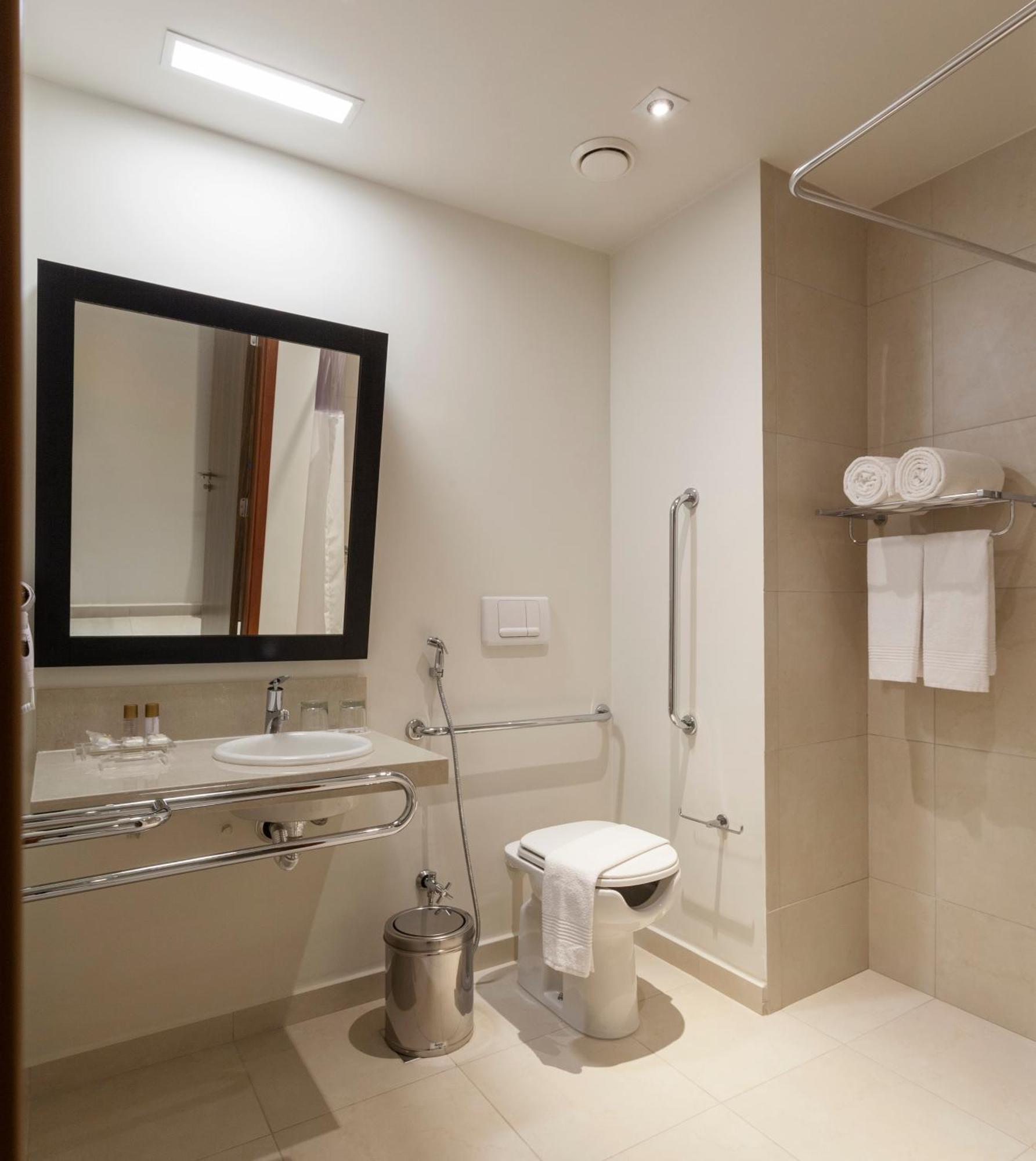 Standard Twin Room,686094756:JPEG