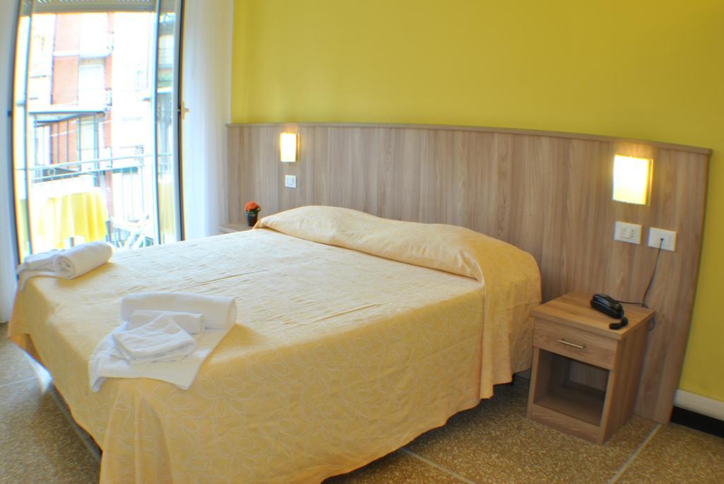 Double or Twin Room Balcony