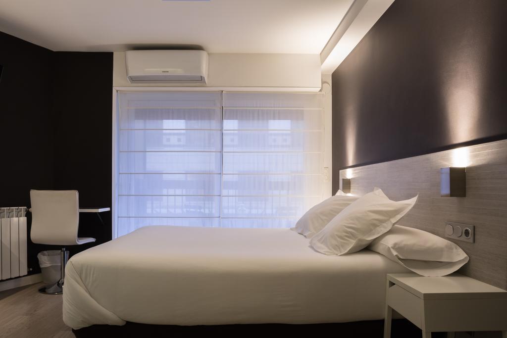 Superior Double Room Balcony No Daily Cleaning