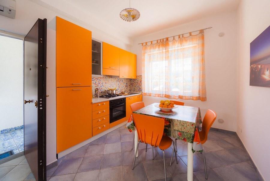 Holiday Home,1588438869:JPEG