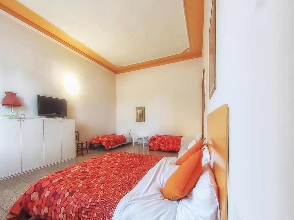 Quadruple Room Private External Bathroom