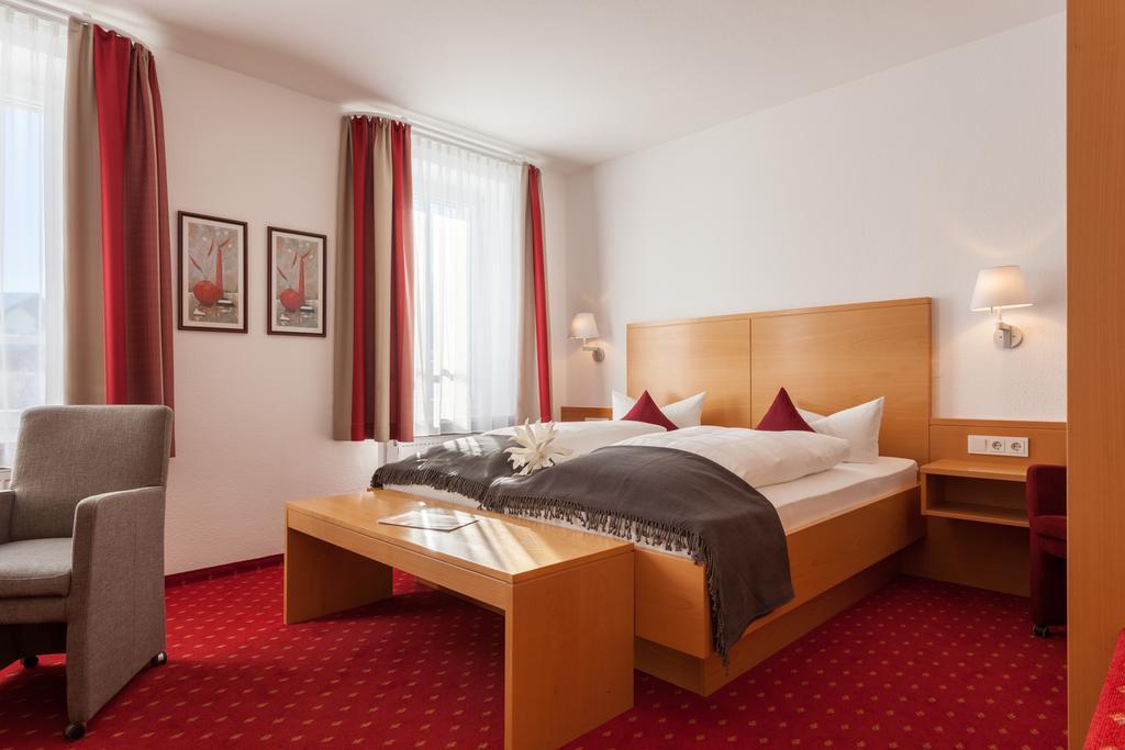 Double Room,8224772:JPEG