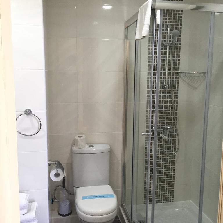 Double or Twin Room Sea View