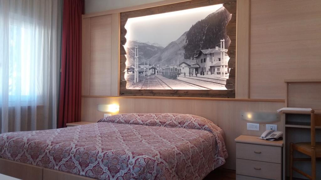 Standard Double or Twin Room Balcony