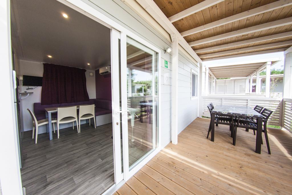 Casa Mobile con 3 Camere da Letto e 2 Bagni