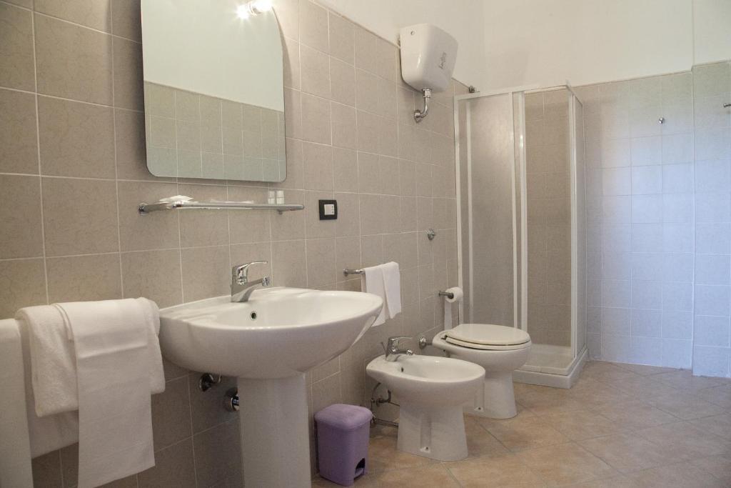 Double Room,786460122:JPEG