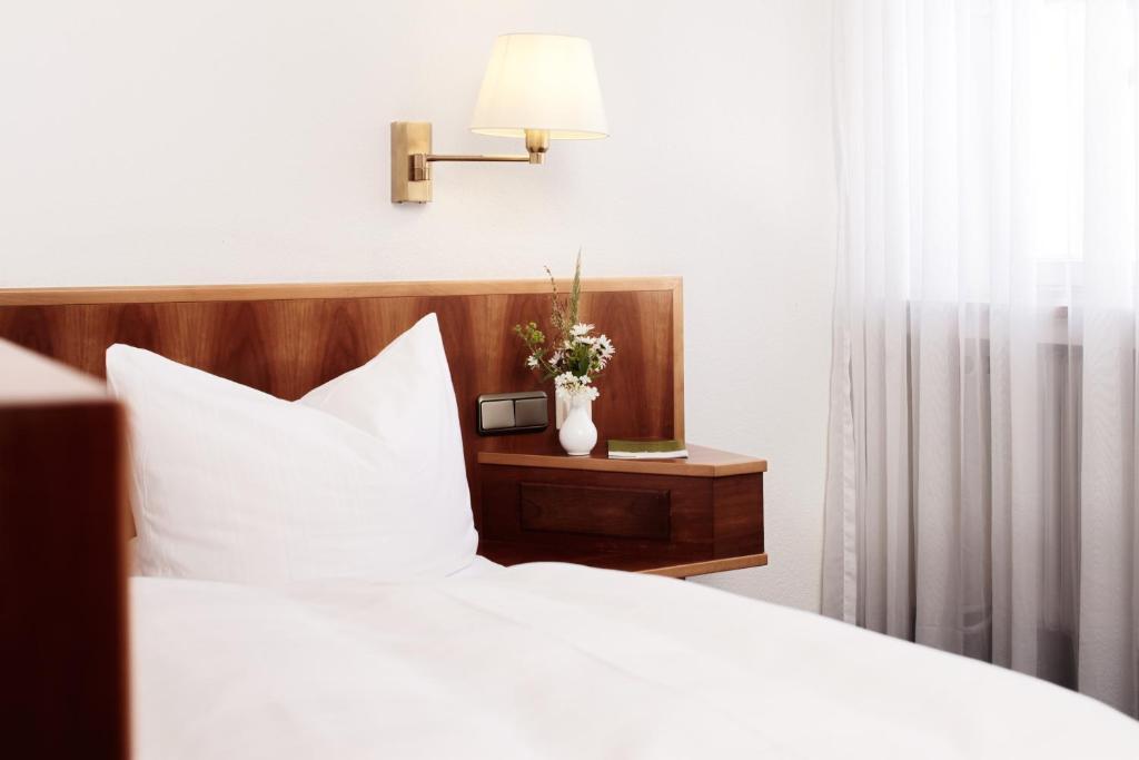 Classic Twin Room,37472068:JPEG