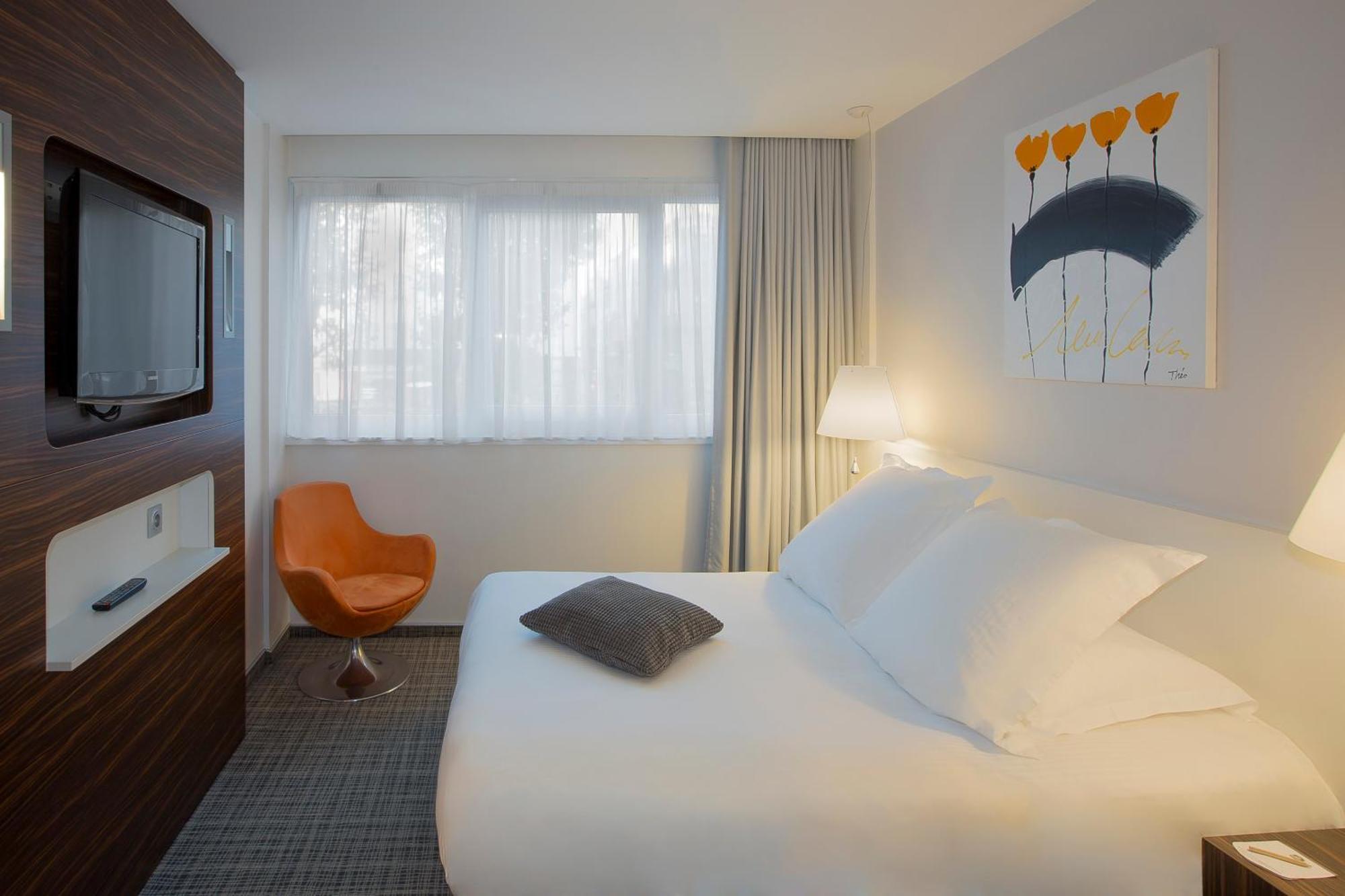 Executive Room,1215203098:JPEG