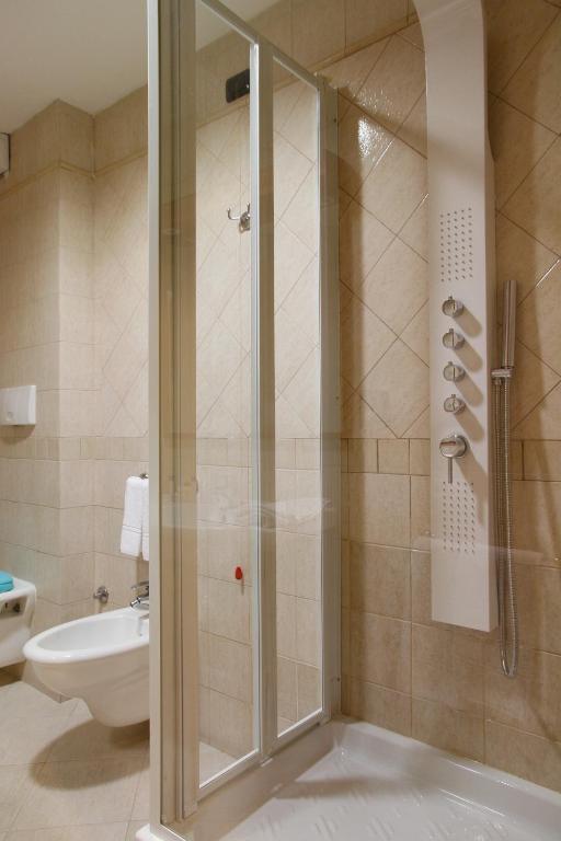 Standard Double Room,917130988:JPEG