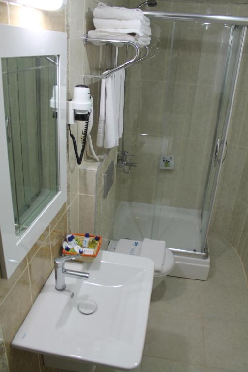 Standard Double or Twin Room Side Sea View