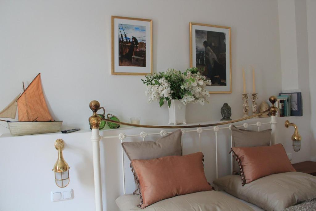 Premium Double Room,687911784:JPEG