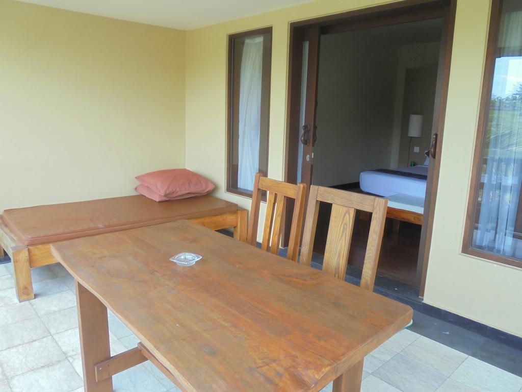 Deluxe Double Room Pool View