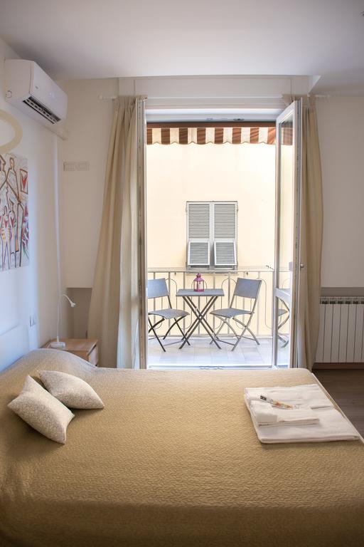 Double Room Balcony,377166739:JPEG