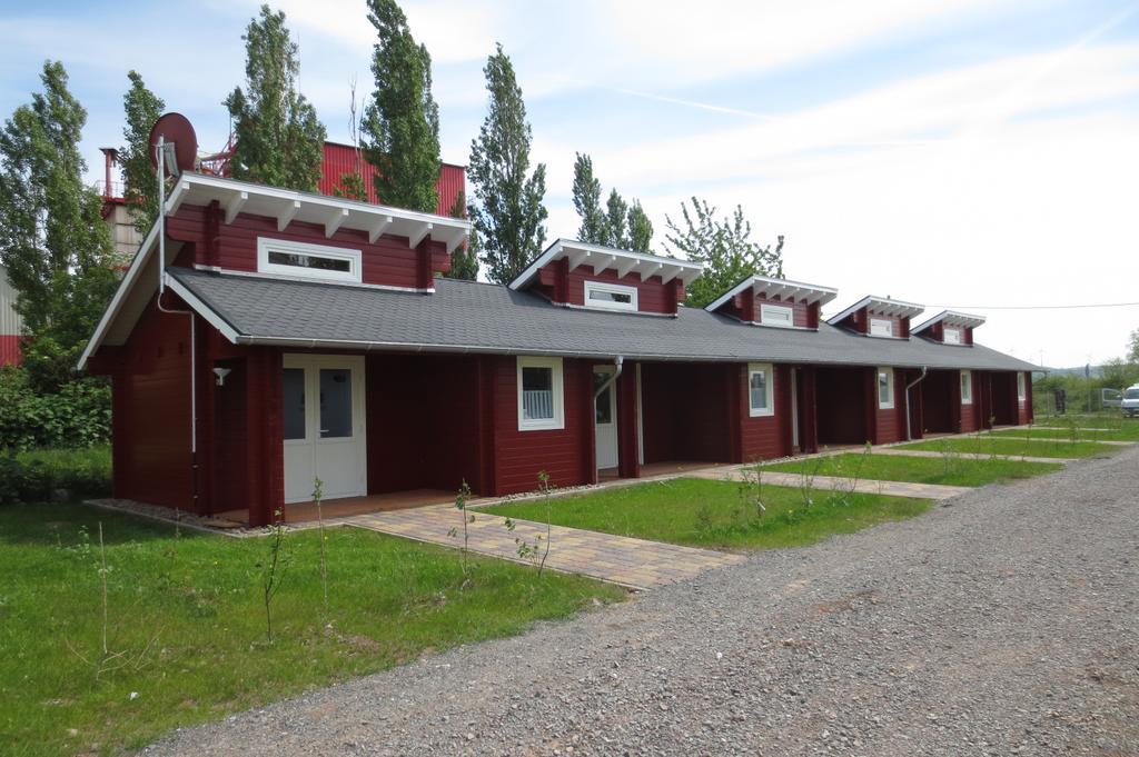 Bungalow