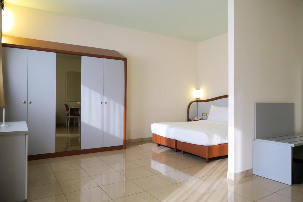 Double or Twin Room Balcony