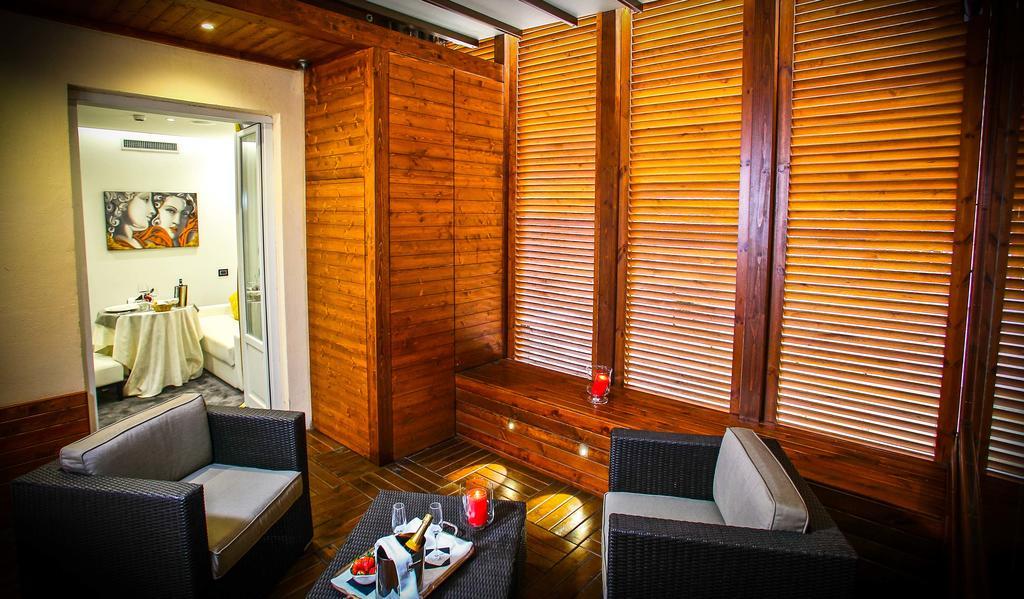 Luxury Suite