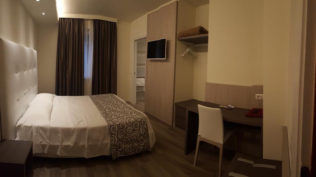 Superior Double or Twin Room,549006045:JPEG