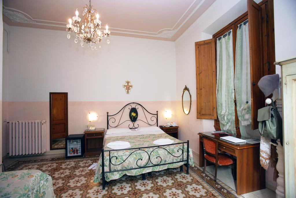 Double or Twin Room Balcony