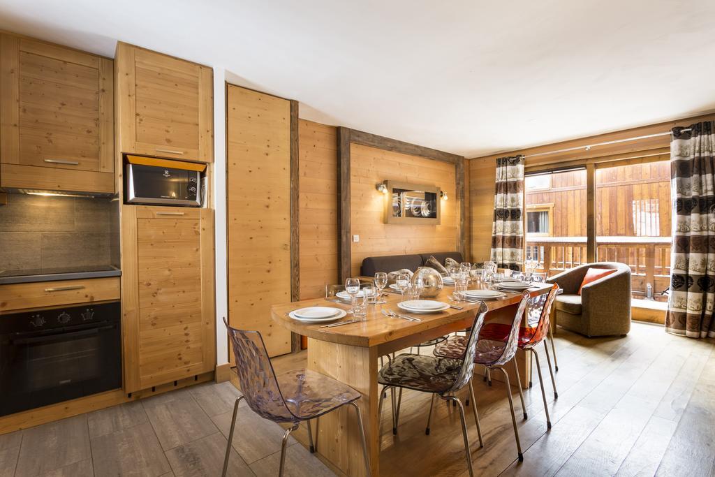Three-Bedroom Duplex Apartment 5,402889980:JPEG