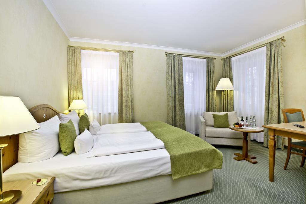 Classic Double Room Annex,1659462516:JPEG