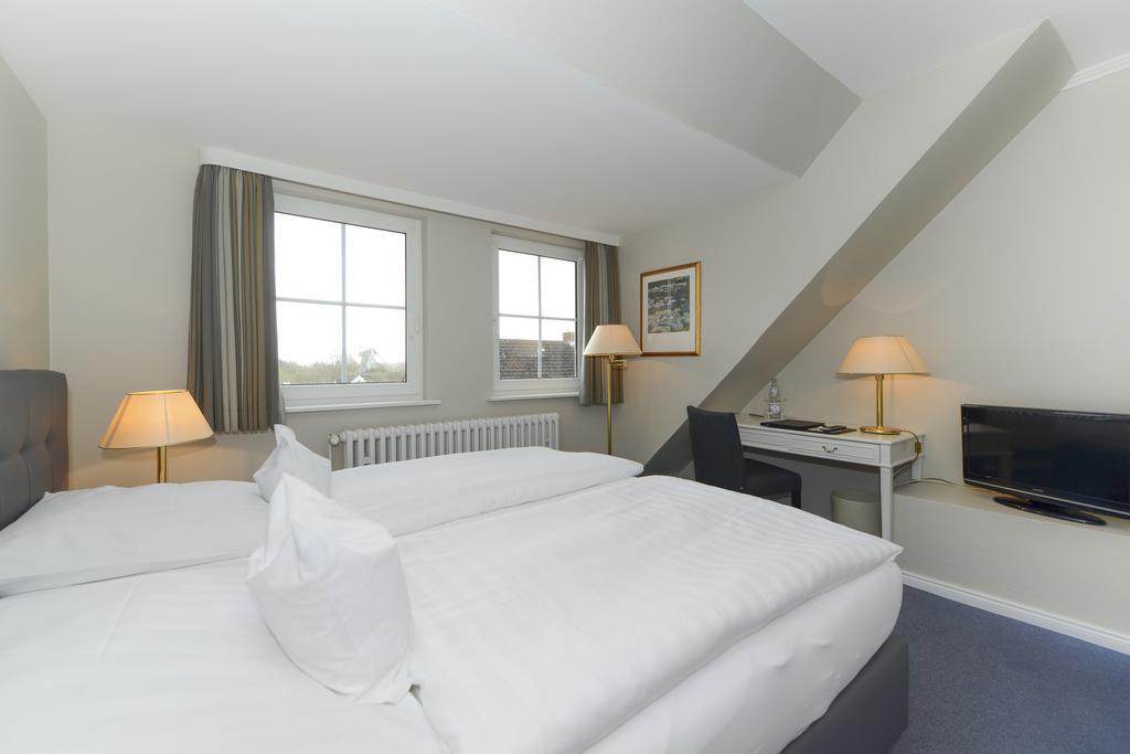 Economy Double Room Landside,379564873:JPEG