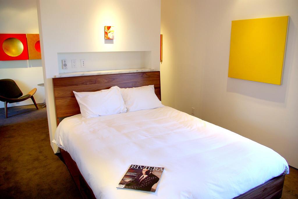 Surf Themed Queen Room