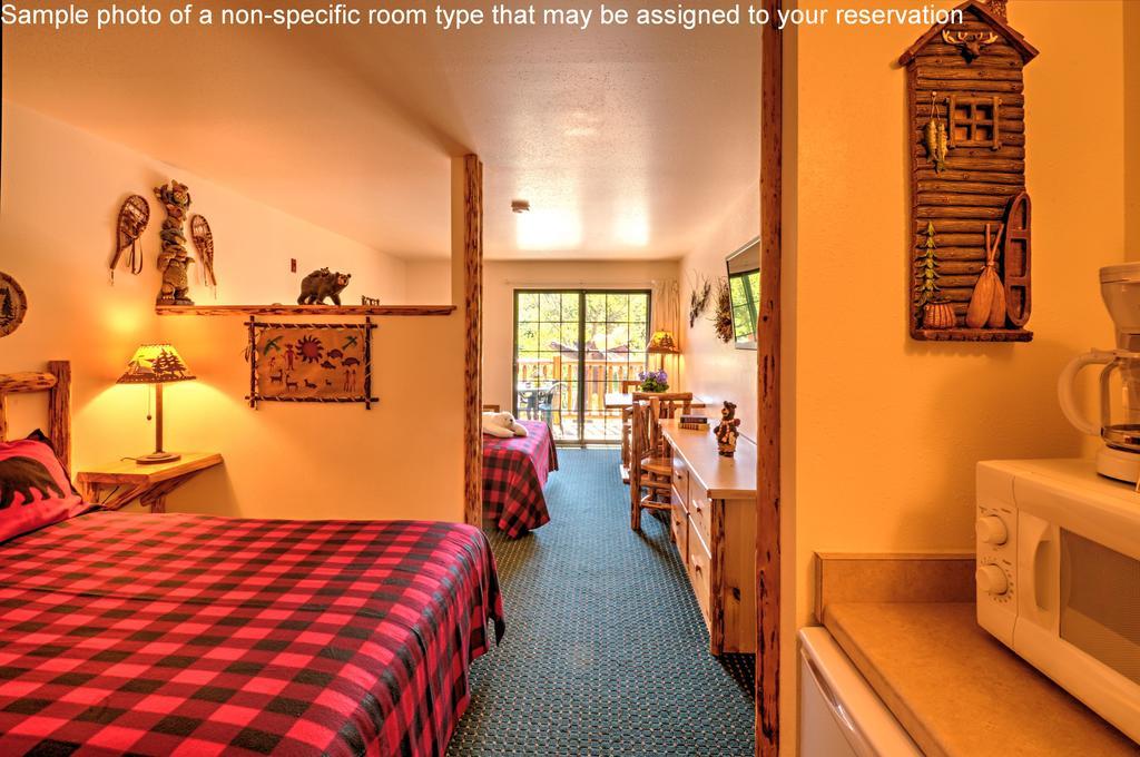Deluxe Room Two Queen Beds