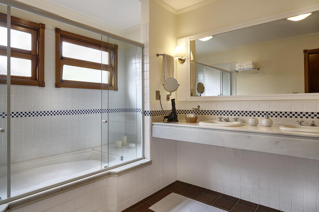 Luxury Suite with Spa Bath,1268493103:JPEG