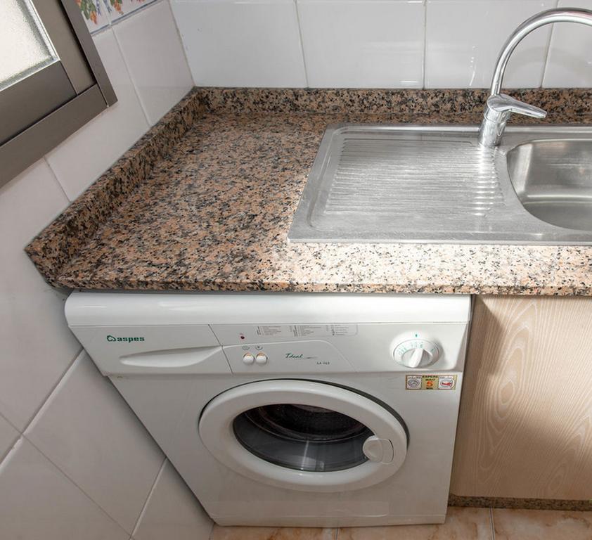 Three-Bedroom Apartment,717983509:JPEG