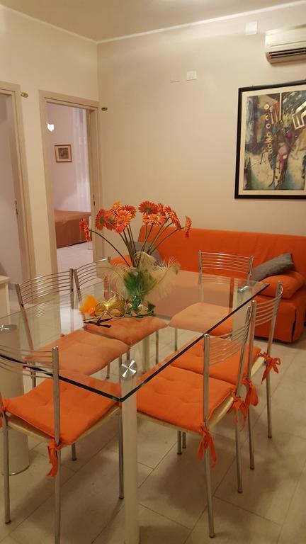 Two-Bedroom Apartment,1109358789:JPEG