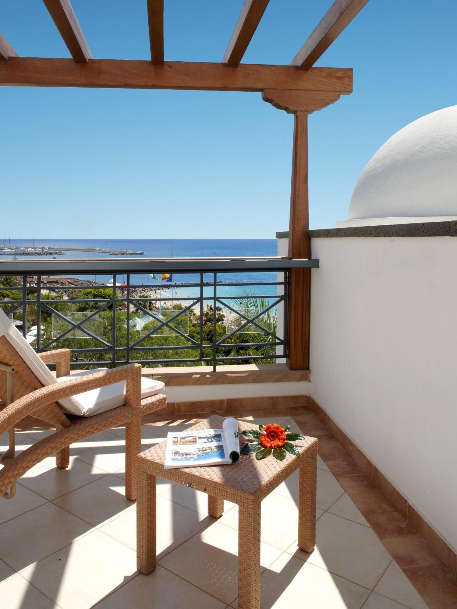 Superior Double or Twin Room Sea View