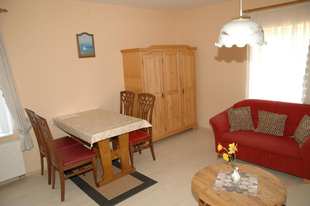 Two-Room Apartment Deichweg 1,1580388189:JPEG