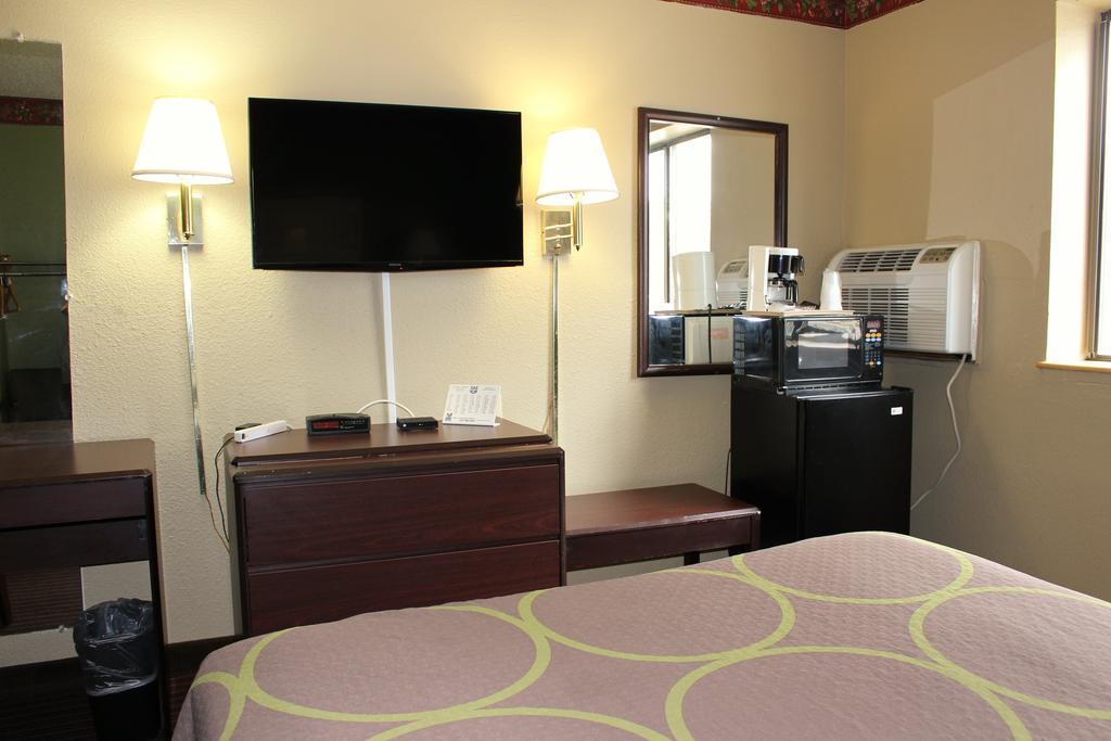 King Room Non-Smoking