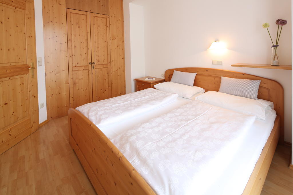 Two-Bedroom Apartment with Balcony,158363442:JPEG