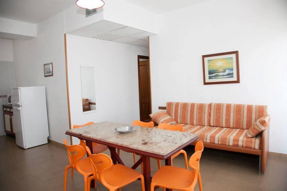 Two-Bedroom Apartment,1280175592:JPEG