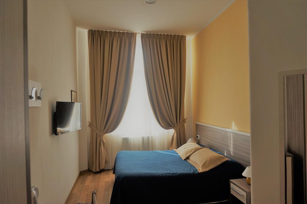 Budget Double or Twin Room Garden View,704730337:JPEG