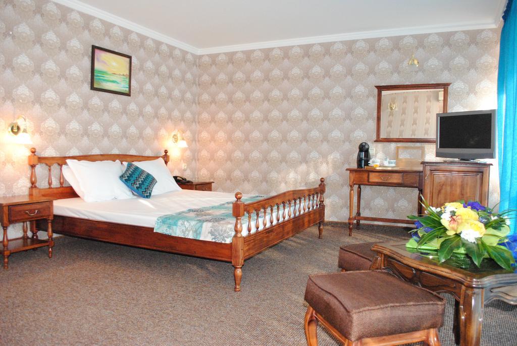 Deluxe Double or Twin Room Balcony