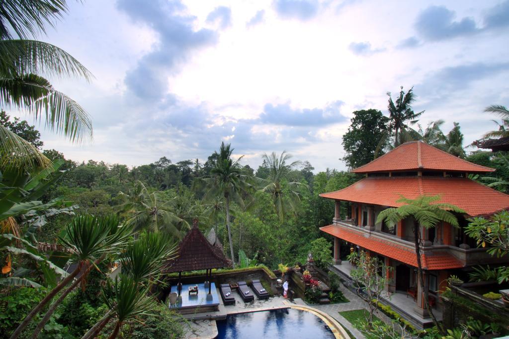 Family Deluxe Double or Twin Room