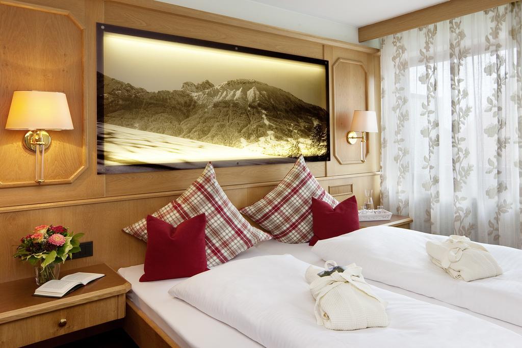 Standard Double Room,537922890:JPEG