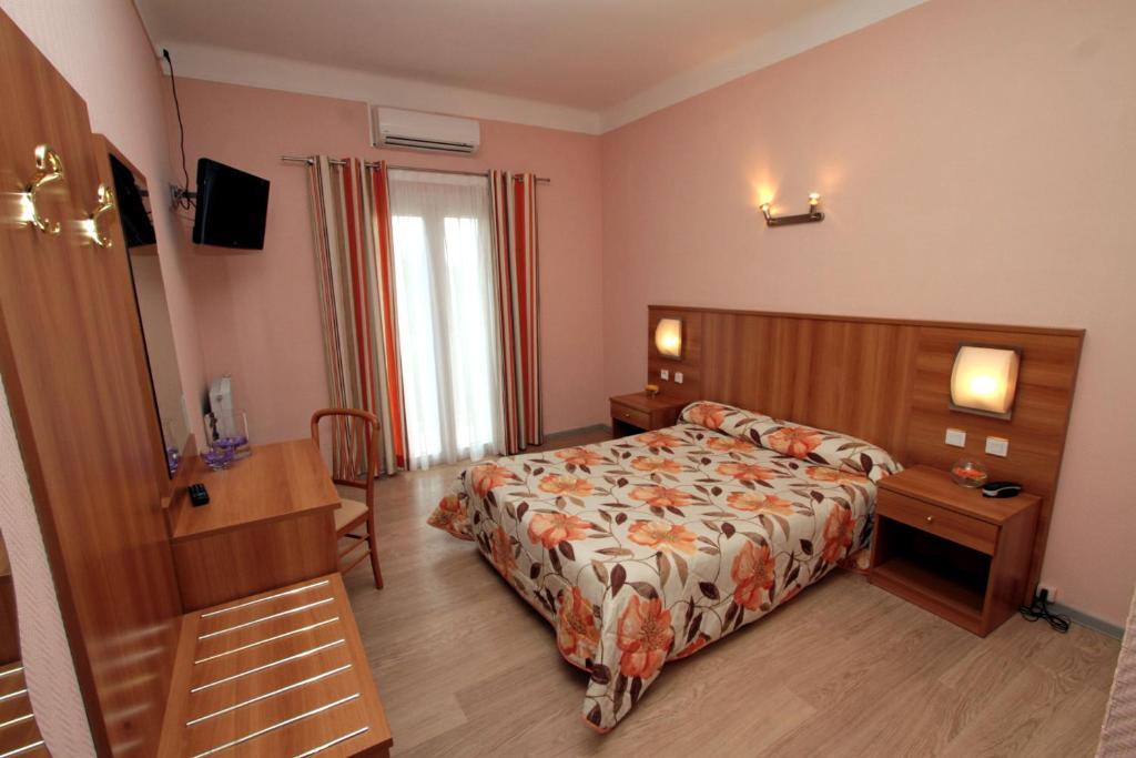 Superior Double or Twin Room,645376212:JPEG