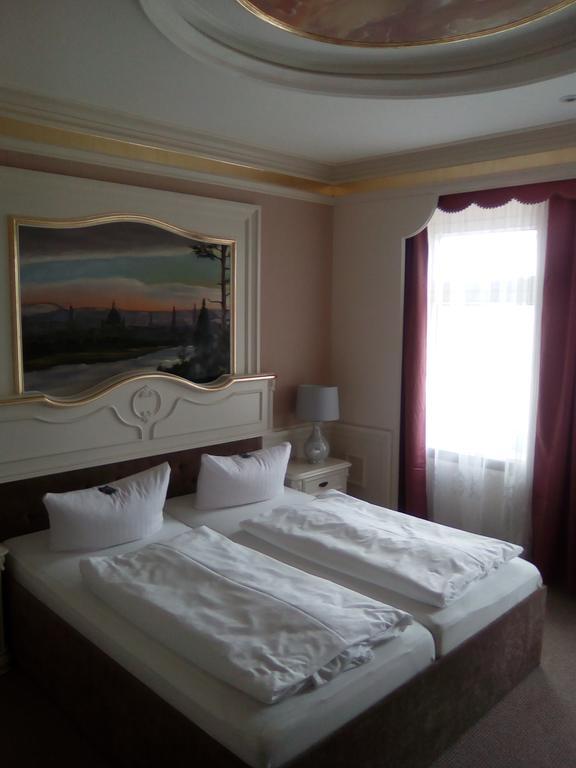 Double Room with Private Bathroom,395174835:JPEG