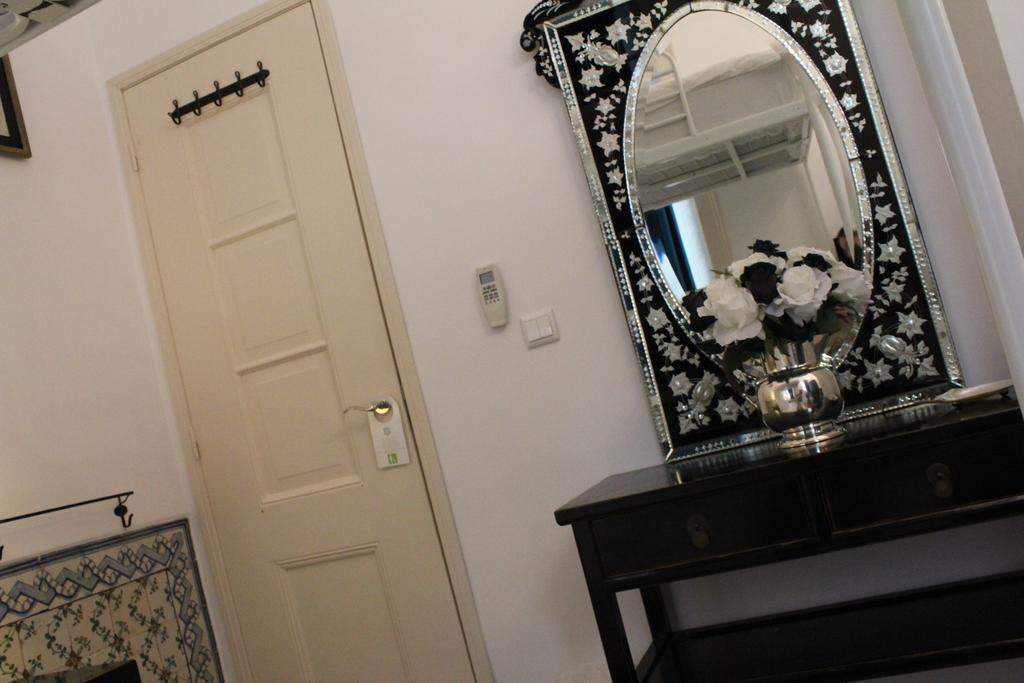 Interior Double Room