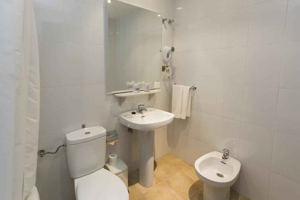 Double or Twin Room,966839143:JPEG